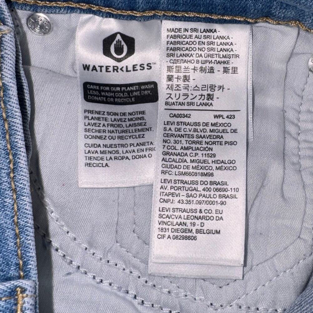 Light Blue Levis Distressed High Rise Short - Picture 6 of 6